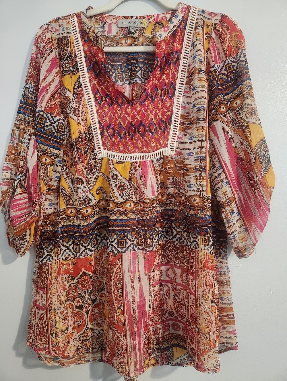 Inoah Multicolor Paisley V-Neck Tunic